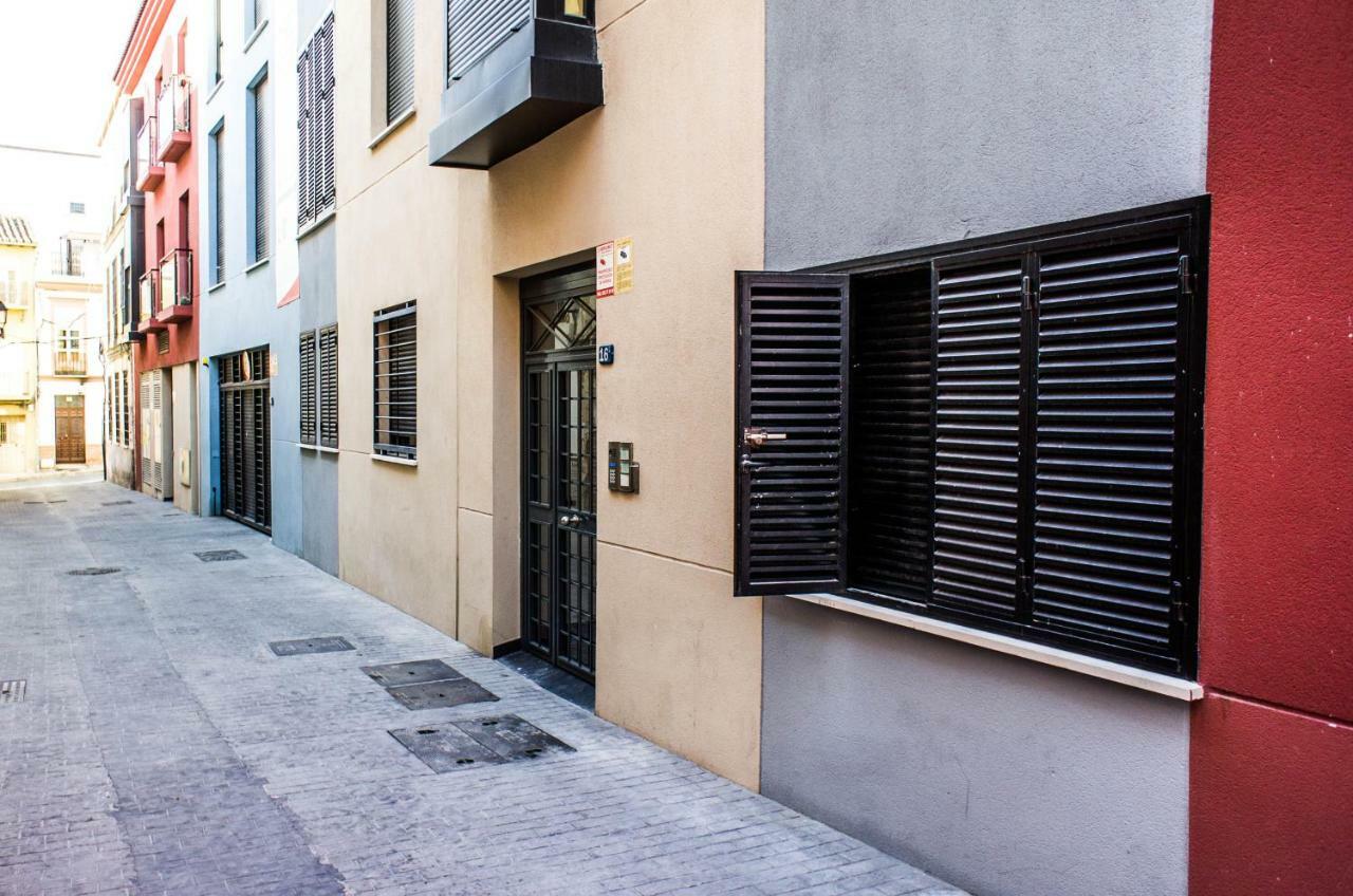Ferienwohnung Pool And Garage Old Town Málaga Exterior foto